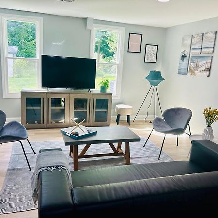 Comfy Lower Lvl Apt With Jetted Tub Near Uptown And Unc Charlotte Eksteriør bilde